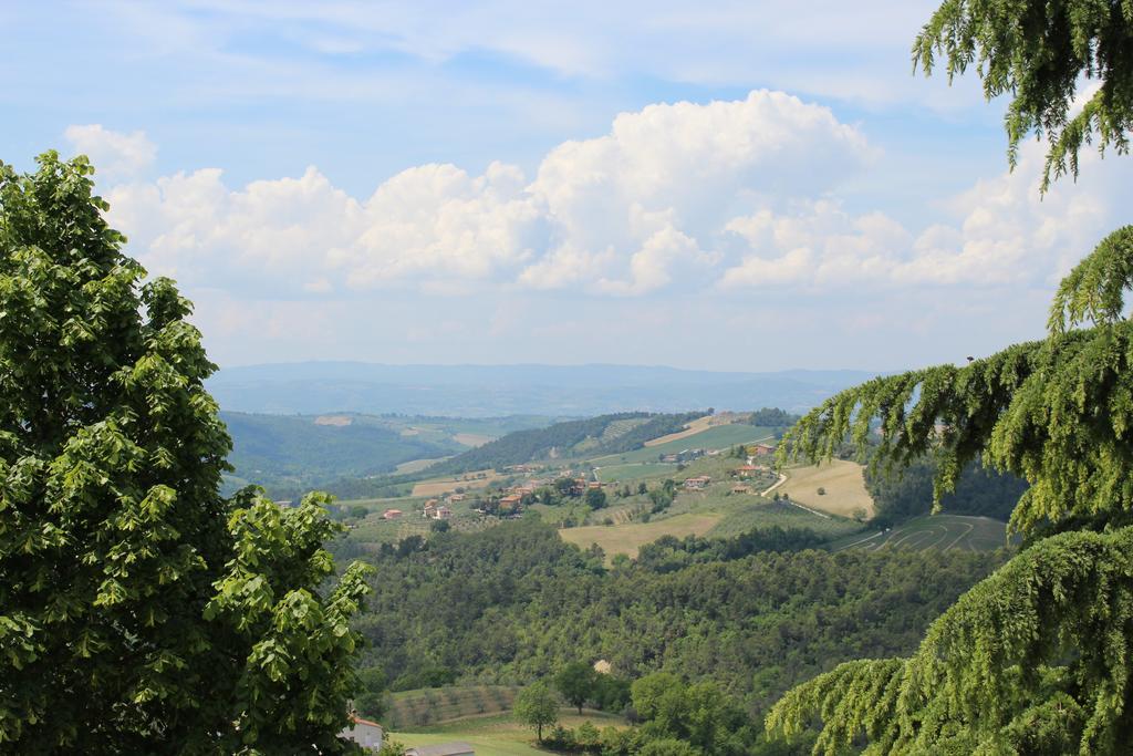 La Corte Dei Banchetti Gualdo Cattaneo Exteriör bild